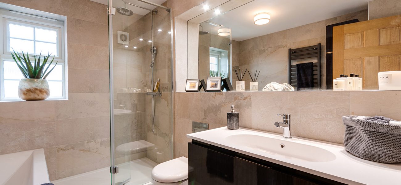 Pye Bathroom Suite